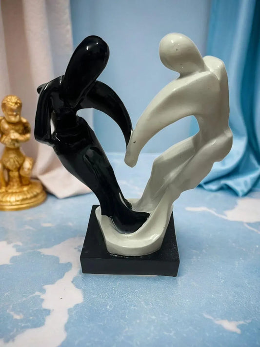 Opulent Black and White Resin Heart-Shaped Couple Decor Piece